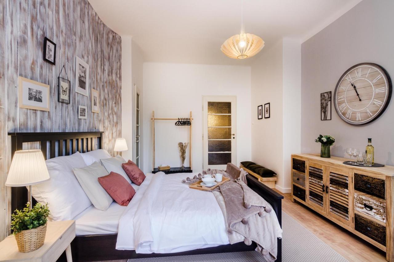 Apt In Prague Charles Bridge 1Km By Michal&Friends Ngoại thất bức ảnh